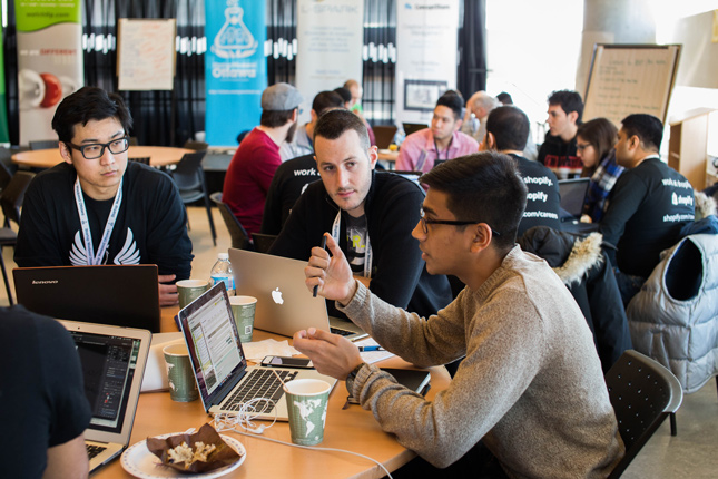 StartupWeekend ابزار لازم برای شرکت در استارتاپ ویکند چیست؟