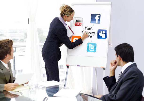 Social-Media-Social-Media شبکه های اجتماعی